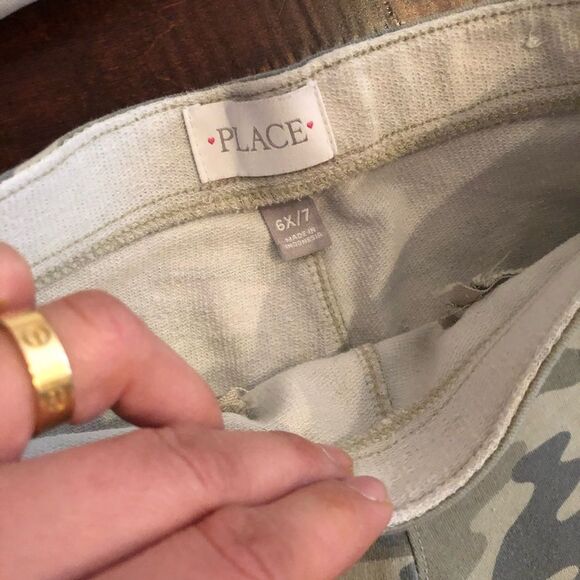 Joggers , shirt and jacket bundle - Picture 8 of 11